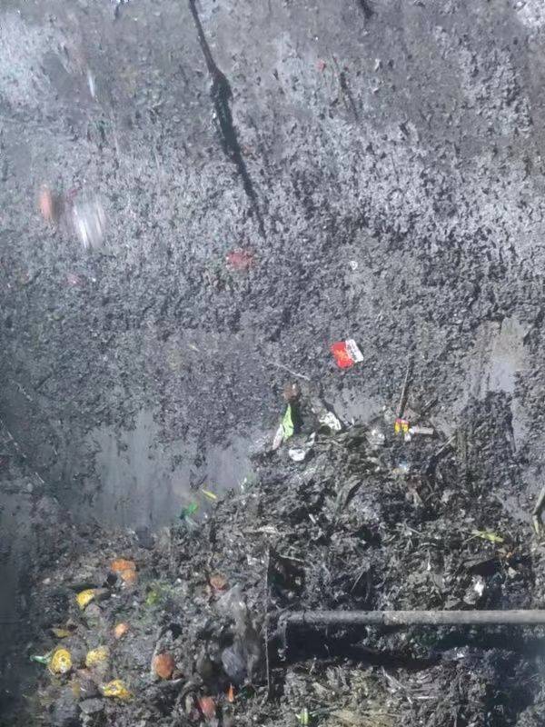 南岔污水池清理